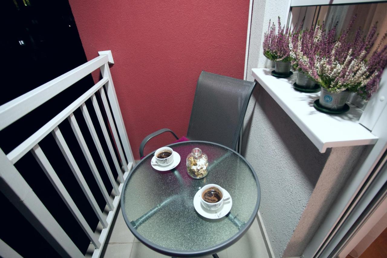 Apartman Sunset スレムスカ・ミトロヴィツァ エクステリア 写真